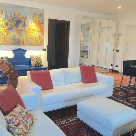 Mondello Luxury Apartment On The Beach المظهر الخارجي الصورة