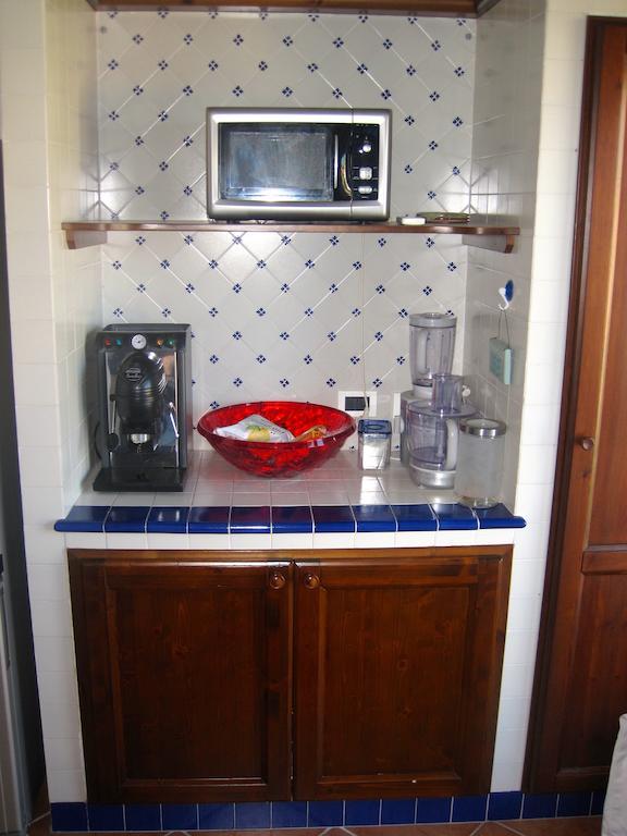 Mondello Luxury Apartment On The Beach الغرفة الصورة