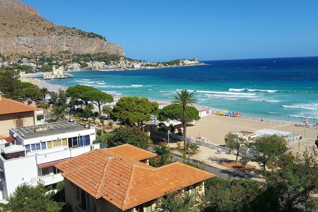Mondello Luxury Apartment On The Beach المظهر الخارجي الصورة